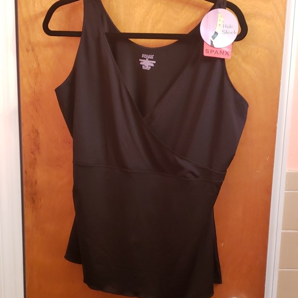 SPANX Other - NWT Brand new Spanx shapewear!